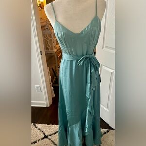 Brand new Lulu cocktail dress. Never been worn.